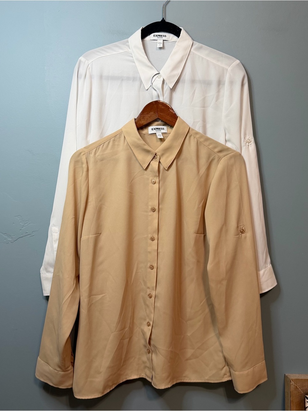 Express Portofino Blouse Bundle Size M White & Tan Neutral Long Sleeve Shirts